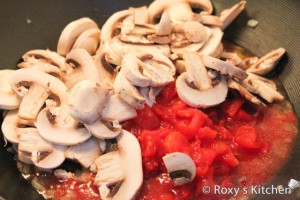 Fettuccine with Mushrooms & Tomato Sauce-6