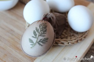 Easter Eggs with Leaf Imprints - Cover each egg with the pantyhose and secure the end(s) with thread.