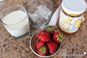 Strawberry Smoothie - Ingredients