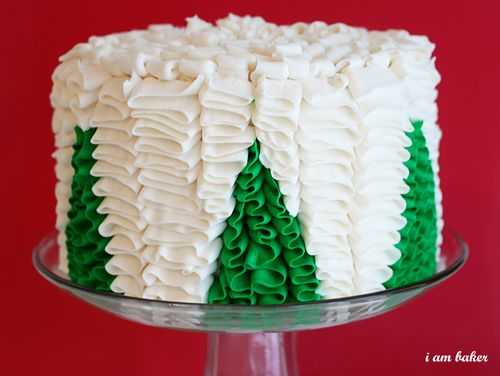 Christmas Tree Cake 