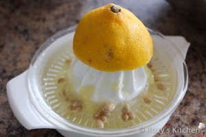 Plum Jam - Squeeze juice from 4 lemons