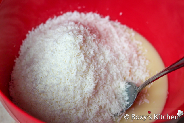 Homemade Raffaello Almond Coconut Candies - Chill for about 30 minutes, until firm enough to handle. If the coconut mixture is too sticky and you cannot easily form balls just add more coconut flakes.
