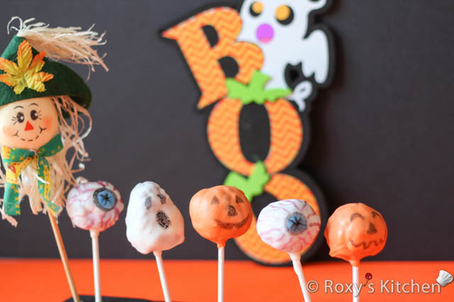 Spooky Halloween Cake Pops | Roxy's Kitchen