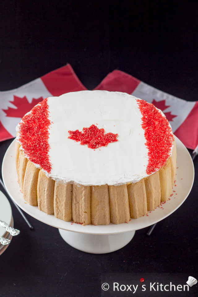 1st of July Dessert - Canadian Flag No Bake Fruit Cake | Roxy's Kitchen #CanadaDay #NoBakeCake #SummerDessert 