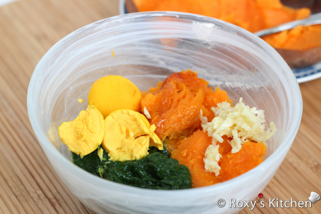 Spinach Sweet Potato Dip - Scoop out the “meat” from the sweet potato and combine with the spinach, minced garlic and egg yolks. 