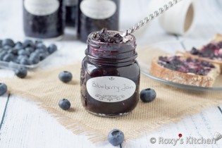 Easy 3-Ingredient Blueberry Jam | Roxy's Kitchen