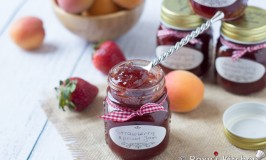 4-Ingredient Homemade Strawberry Apricot Jam