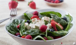 5-Ingredient Spinach Salad with Berries & Feta Cheese | Roxy's Kitchen