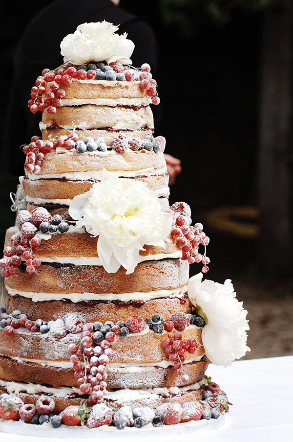 Naked Cake with a Rustic Vibe - Check out 14 Fabulous Wedding Cakes with Modern Flair!