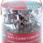 Wilton Holiday 18 pc Metal Cookie Cutter Set #2308-1132