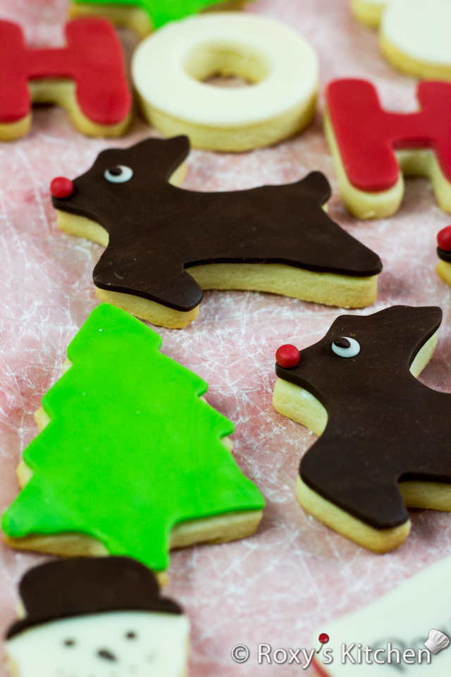 Christmas Sugar Cookies Covered with Modeling Chocolate | Roxy's Kitchen