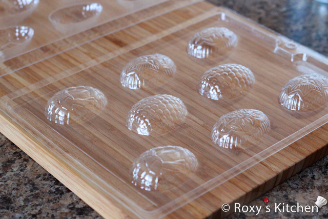 How to Make Fancy Chocolate Eggs – Plastic molds