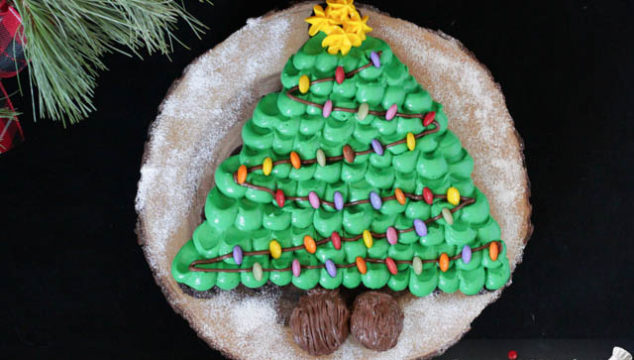 Pull-Apart-Christmas-Tree-Cupcake-Cake