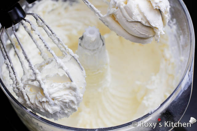 Cream the butter with the icing sugar with a hand or stand mixer until light and fluffy. 