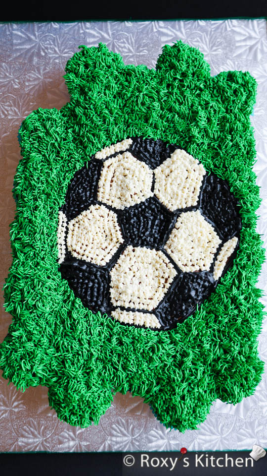 Pull-Apart Soccer Cupcake Cake with green grass and soccer ball