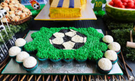 Pull-Apart Soccer Cupcake Cake