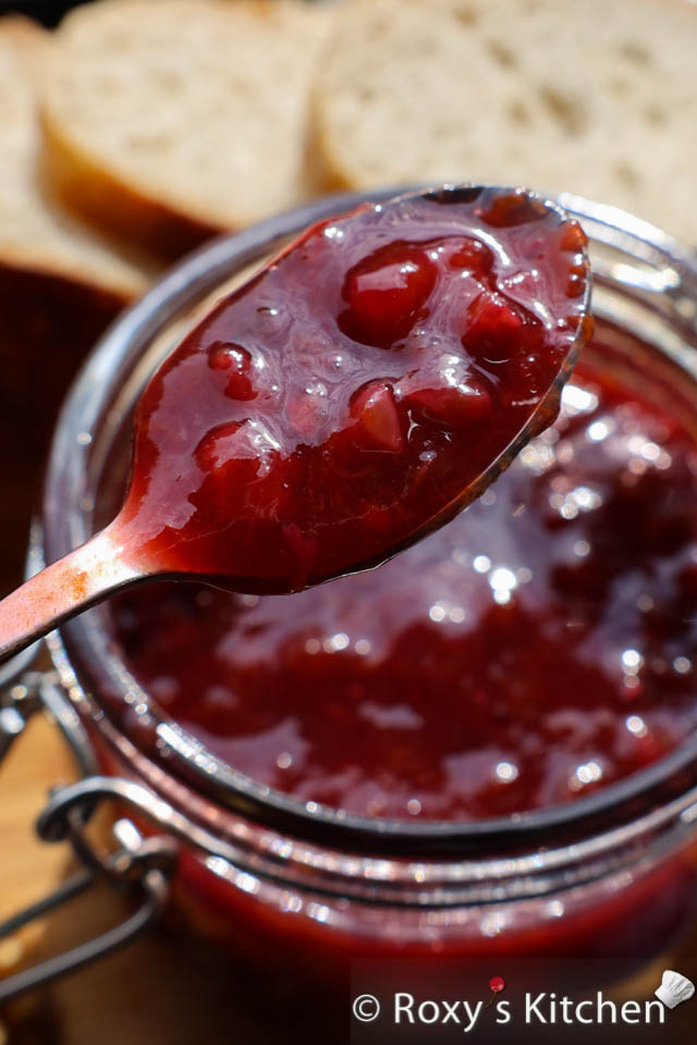 Plum Jam with Walnuts - This jam has a unique texture and flavour ❤️! 