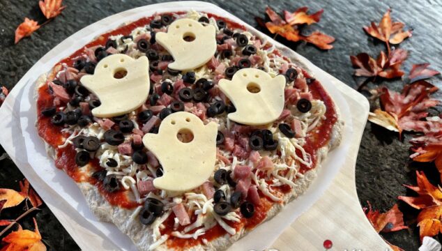 Cheese Ghost Pizza for Halloween